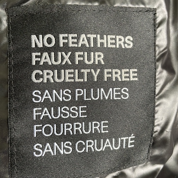 Noize Belle Puffer Python Print Jacket, Size Small - Picture 9 of 11